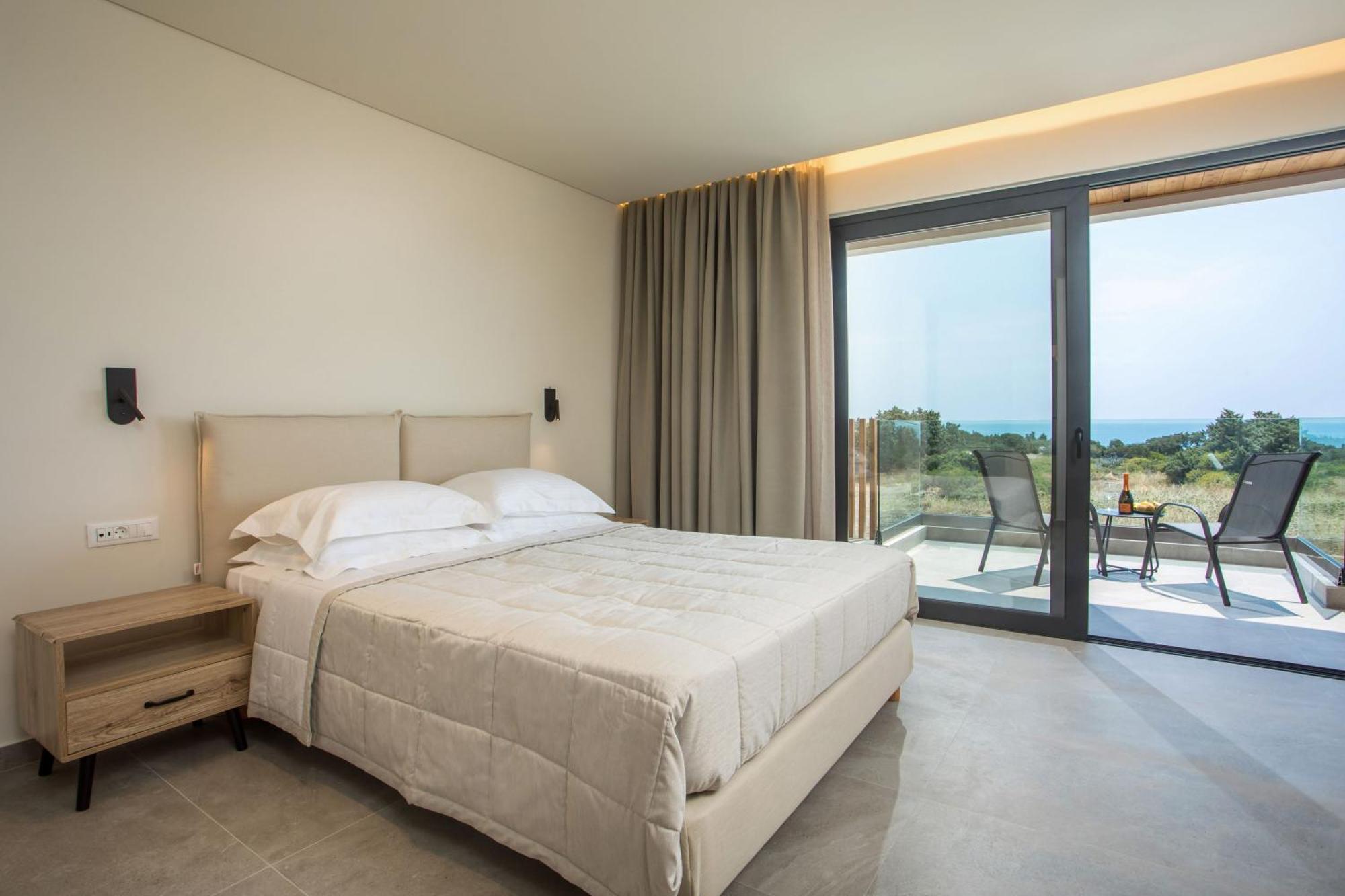 Aethrion Villas & Suites Генади Екстериор снимка