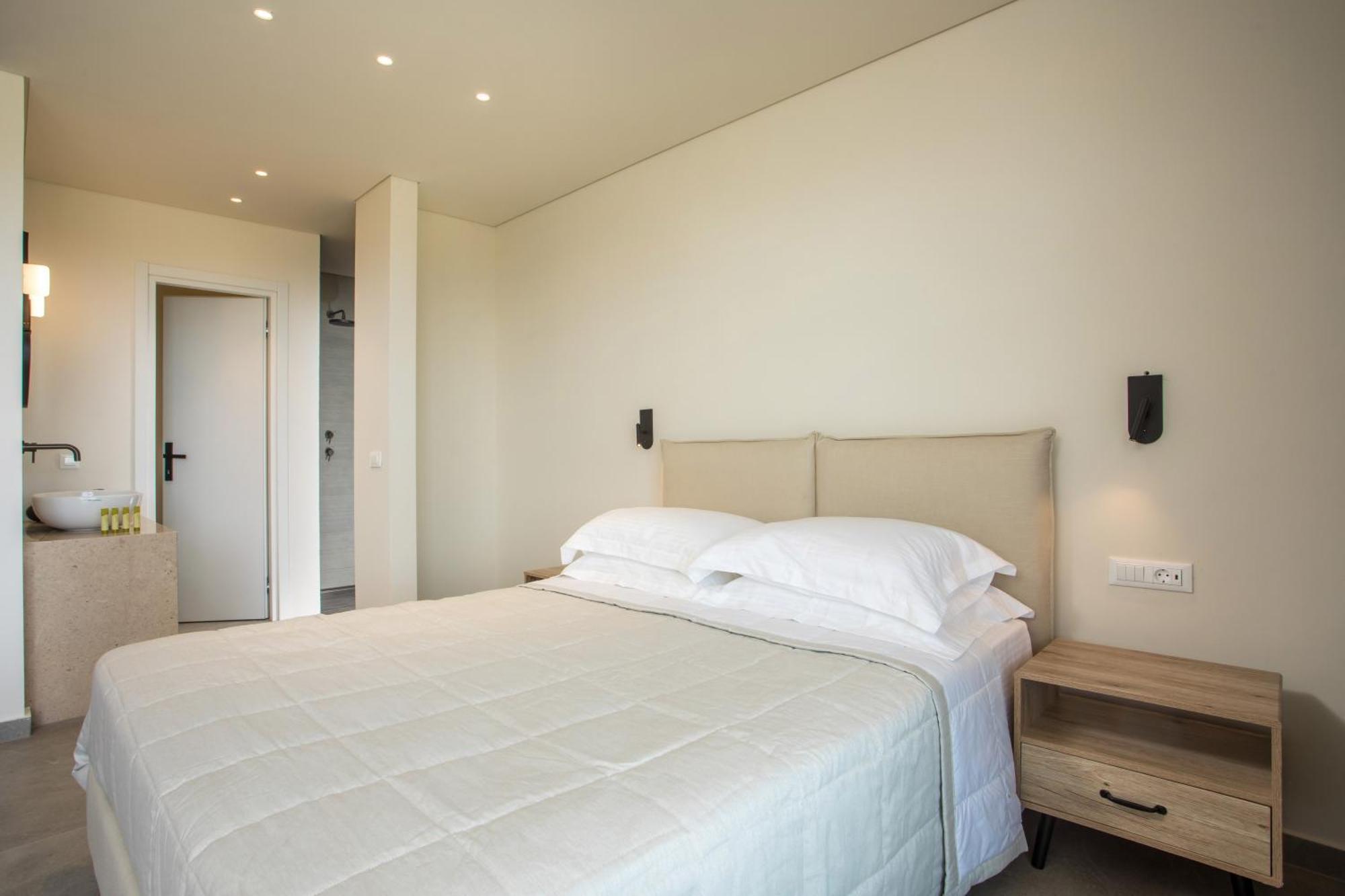 Aethrion Villas & Suites Генади Екстериор снимка