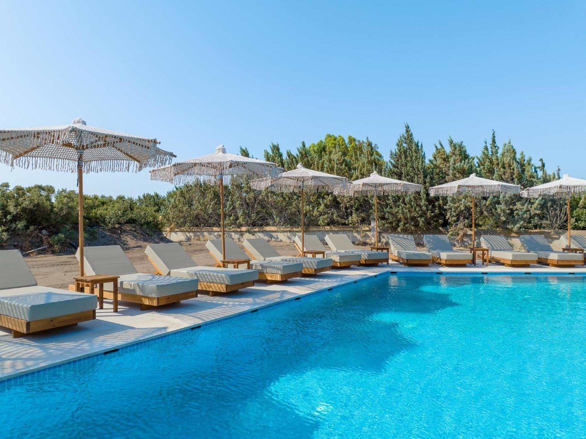 Aethrion Villas & Suites Генади Екстериор снимка