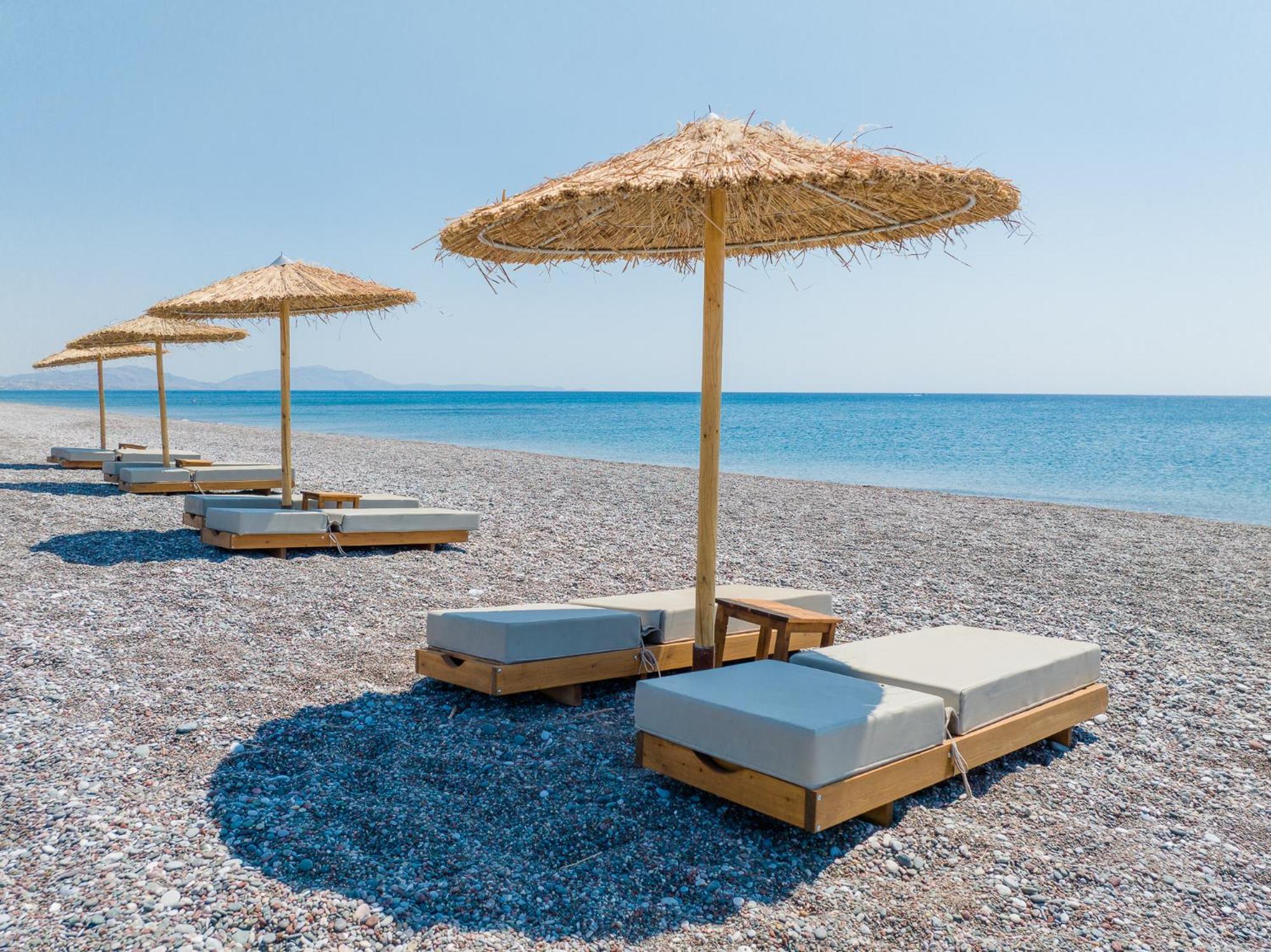 Aethrion Villas & Suites Генади Екстериор снимка